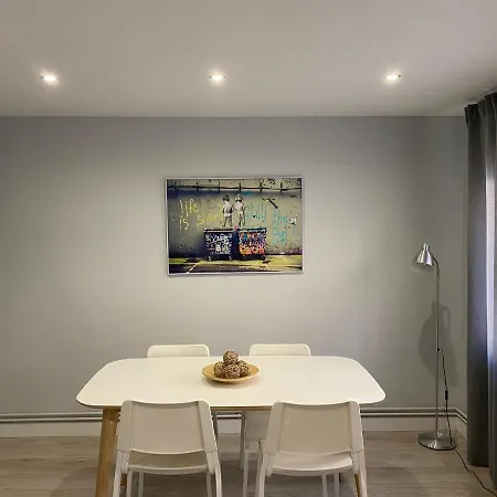 111a Apartamento Moderno De 2 * Gijón
